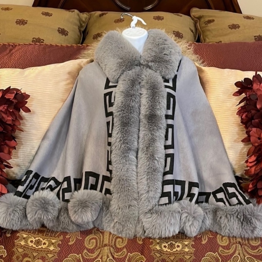 Cape ladies cape one size fits most gray and black in color